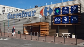 Carrefour sklep supermarket