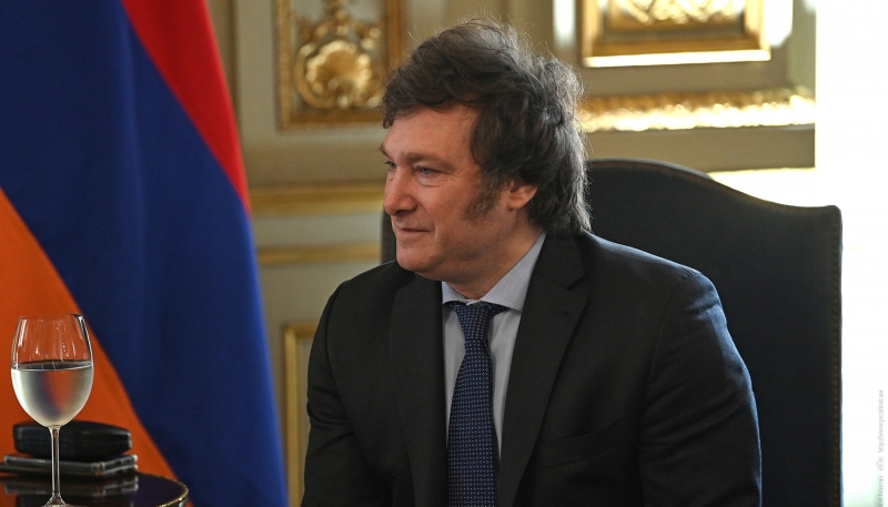 Prezydent Argentyny w ogniu krytyki: impeachment za promocję kryptowalut?