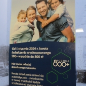 ZUS plakat 800 plus